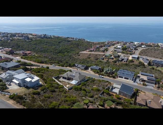 1,198M² VACANT LAND FOR SALE IN DANA BAY